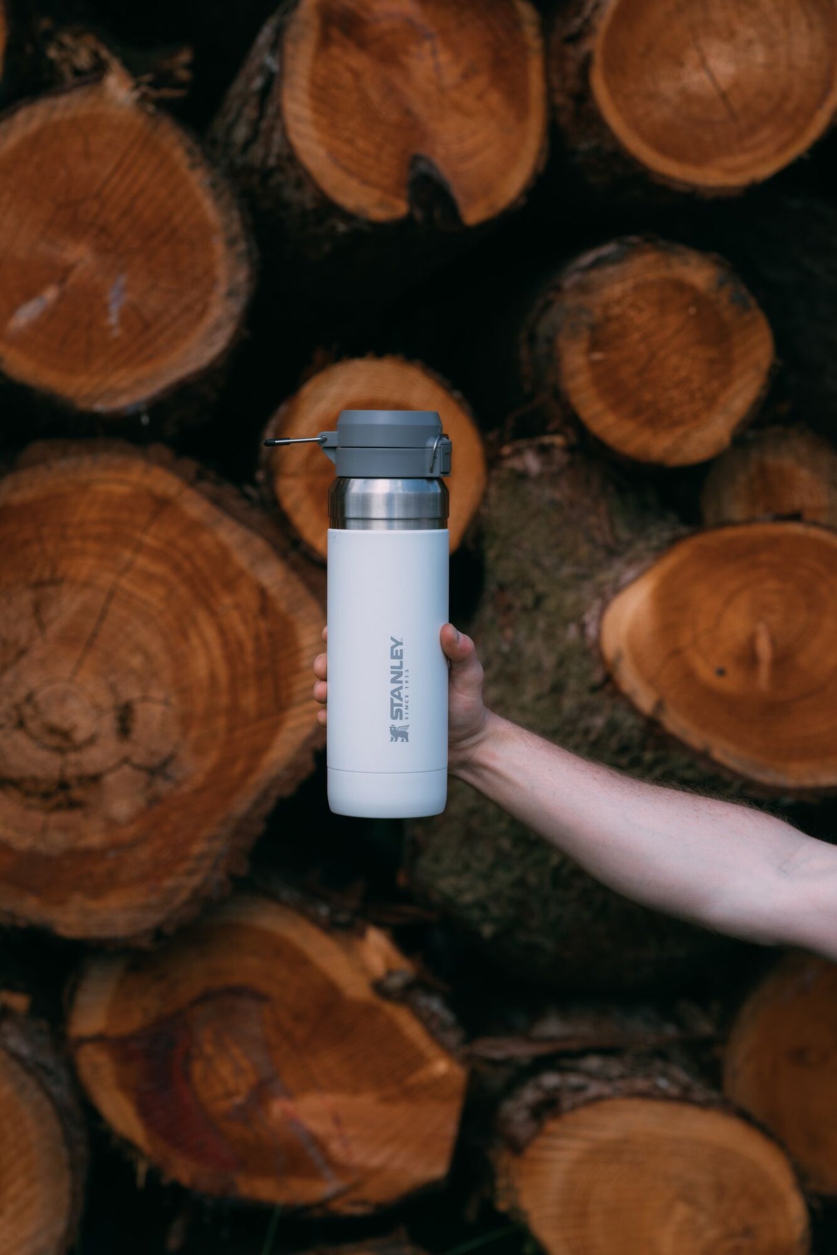 Stanley Go Quick Flip Water Bottle Leakproof - 34 oz / 1 L