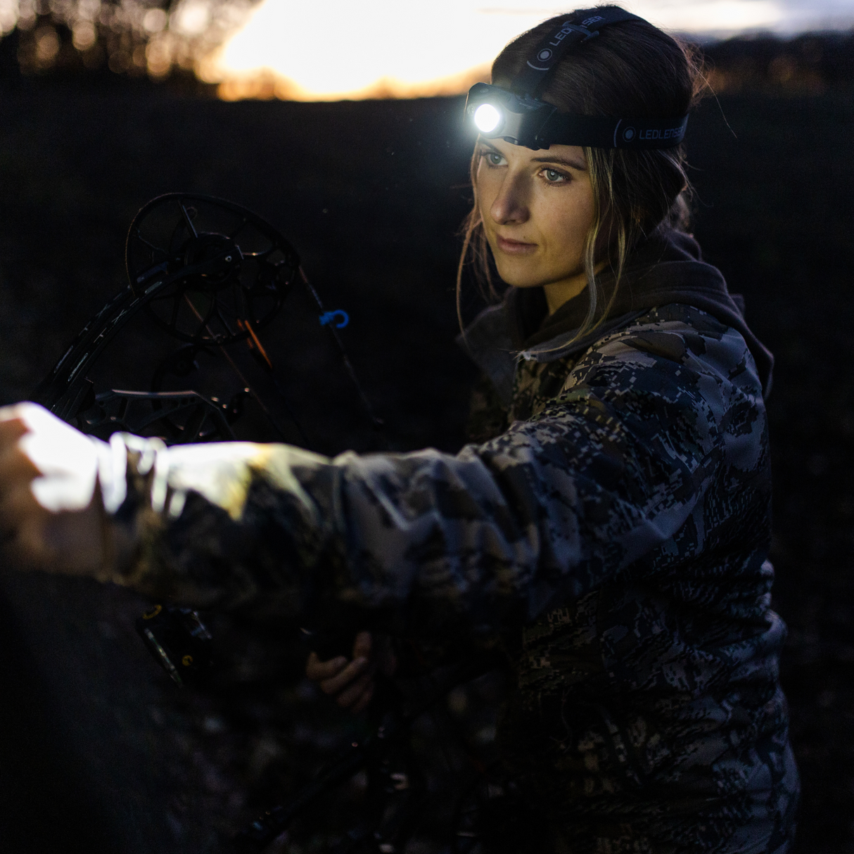 Headlamp MH8 (Black)