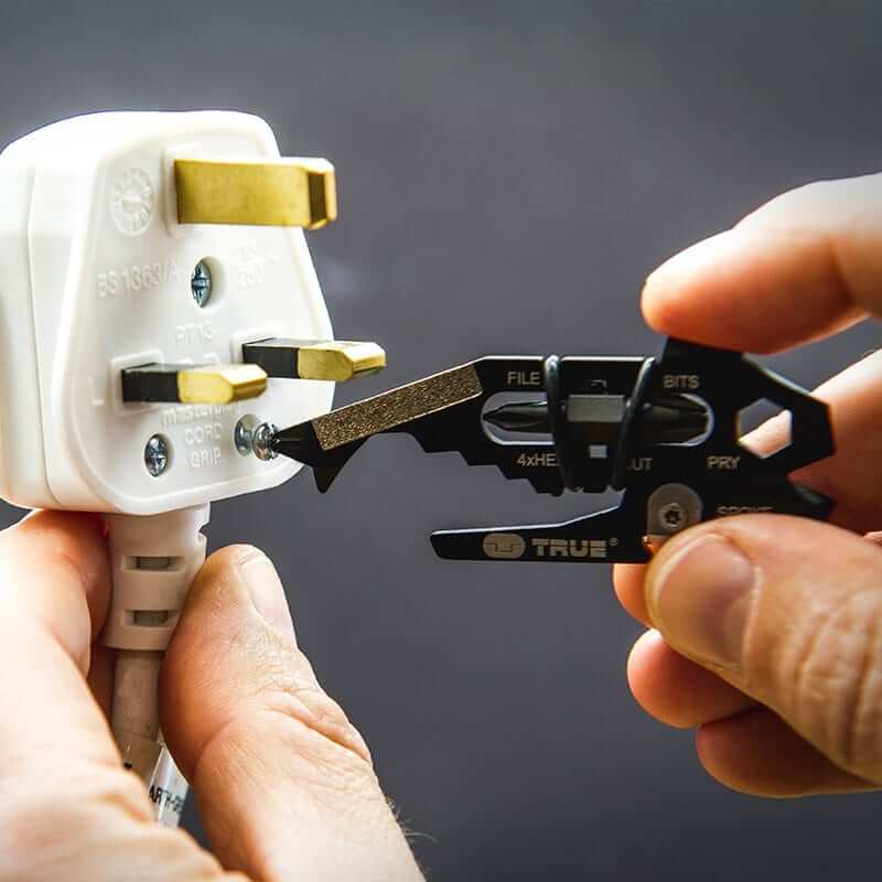 True Utility FishFace Tool Keychain