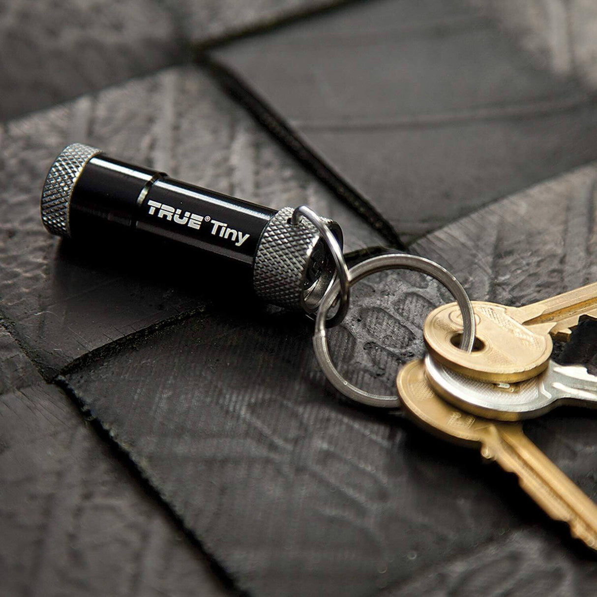 True Utility Tinytorch Key Flashlight