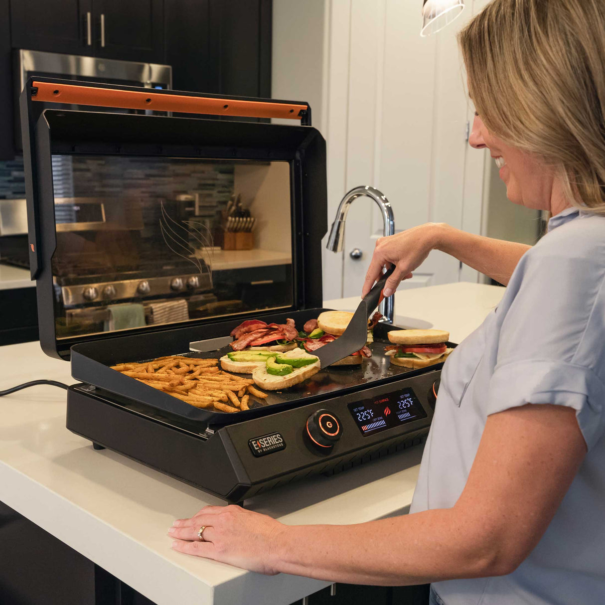 Blackstone E-Series 22" Electric Tabletop Griddle