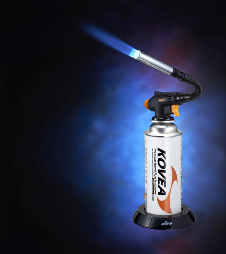 Kovea Free Neck Torch KT-2924 with flexible flame, ideal for workshops and camping, displayed against a dark gradient background.