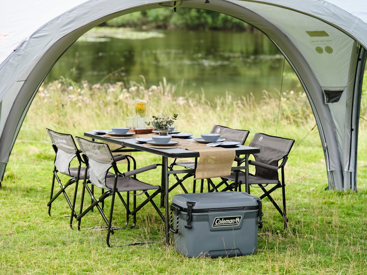 Coleman Convoy Wheeled Icebox Cooler - 65Qt / 61L