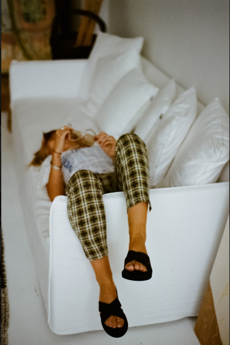 Essentials Cross - Women