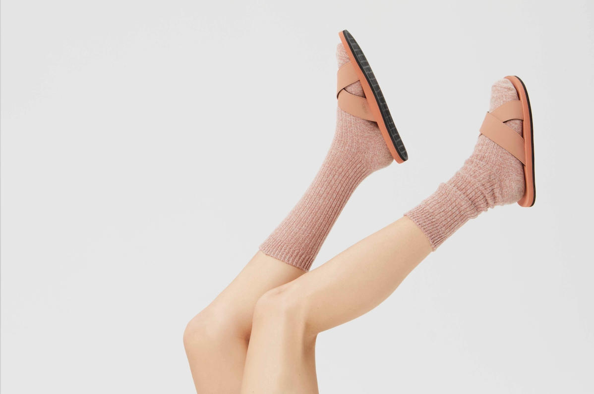 Essentials Cross - Women