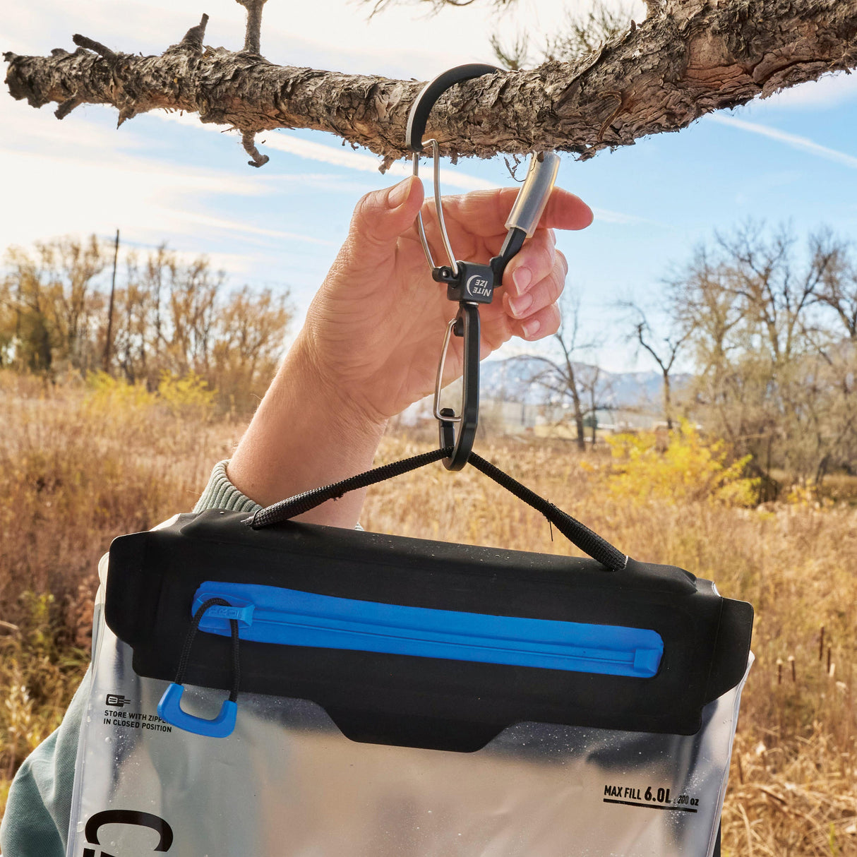 FlipOut Dual Carabiner