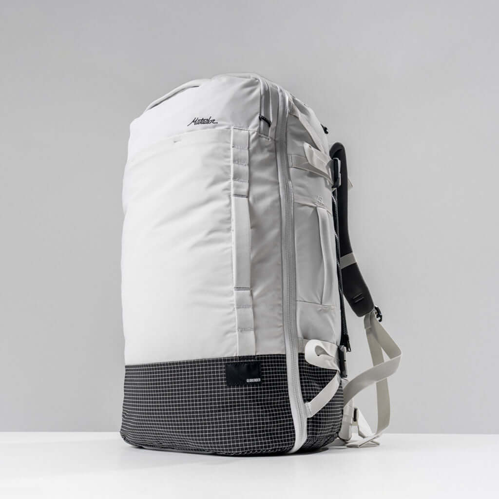 GlobeRider45 Travel Backpack - Arctic White