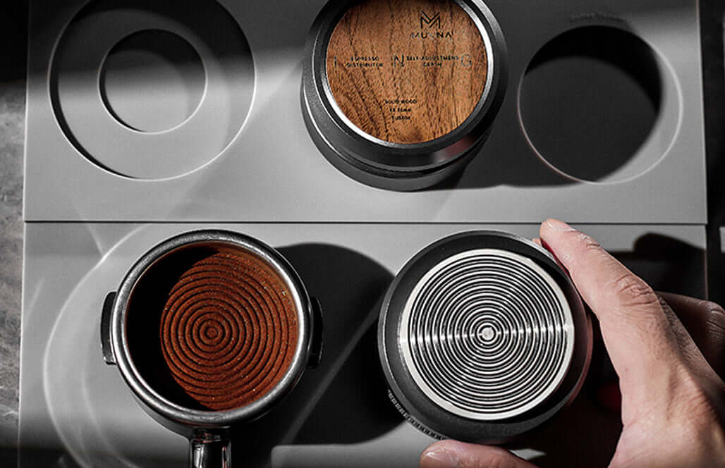 Solid Wood Gravity Tamper - 58mm - Black