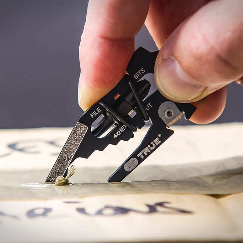 True Utility FishFace Tool Keychain