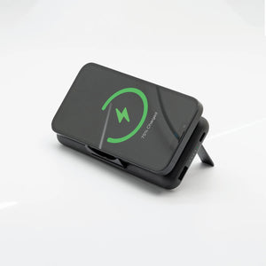10,000mAh Powerbank with Kickstand & wireless charging