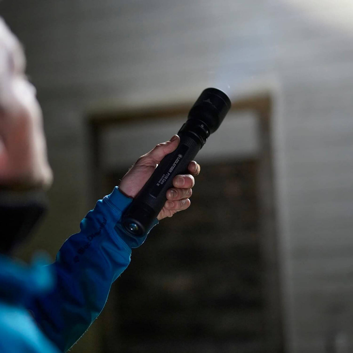 Flashlight P17R Core