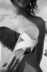 Essentials Cross - Women