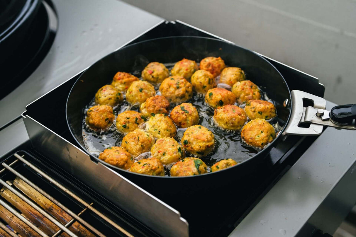 OutdoorChef Carbon Steel Pan - 24 cm