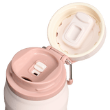 IceFlow Bottle with Twist Flip Lid - 24 oz / 700 ml close-up of twist flip lid design and opening mechanism.