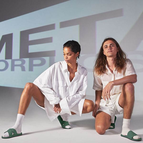 Essentials Cross - Women