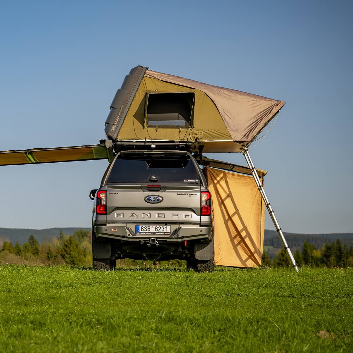 ARB Ensuite Room Shower Tent with Floor