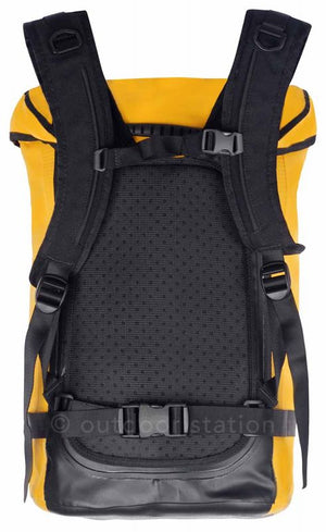 Track Dry Backpack 15 L